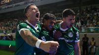 Com direito a "olé", Palmeiras vence o Corinthians com autoridade