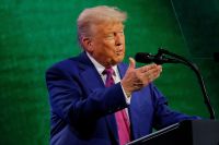 Governo Trump autoriza dispositivos que aceleram disparos de armas