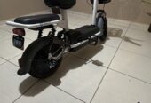 Bicicleta elétrica modelo Scooter