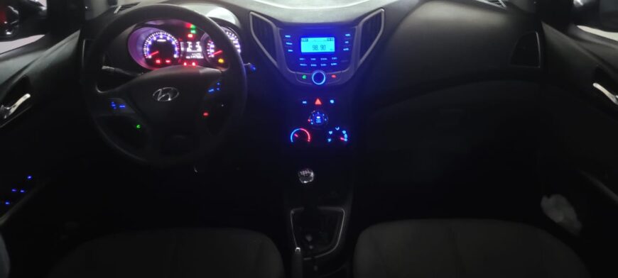 HYUNDAI/Hb20S CONF, 2015/2015, 1.6, manual: FLEX